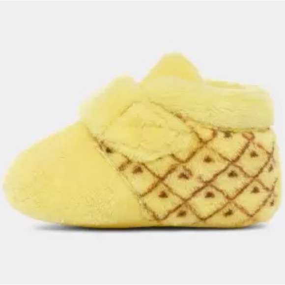 NIB UGG Infant Bixbee Pineapple Stuffie Size 04/05 (12-18 Months) Unisex - Picture 2 of 12
